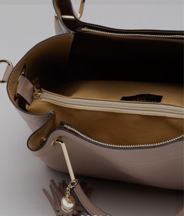 Geanta de piele cu bareta de umar,Chiara Canotti