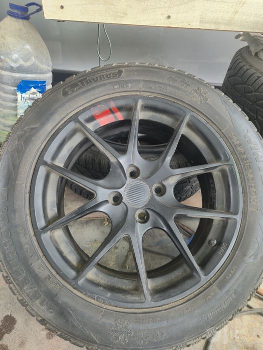 Зимняя резина TAURUS 215/55 R16