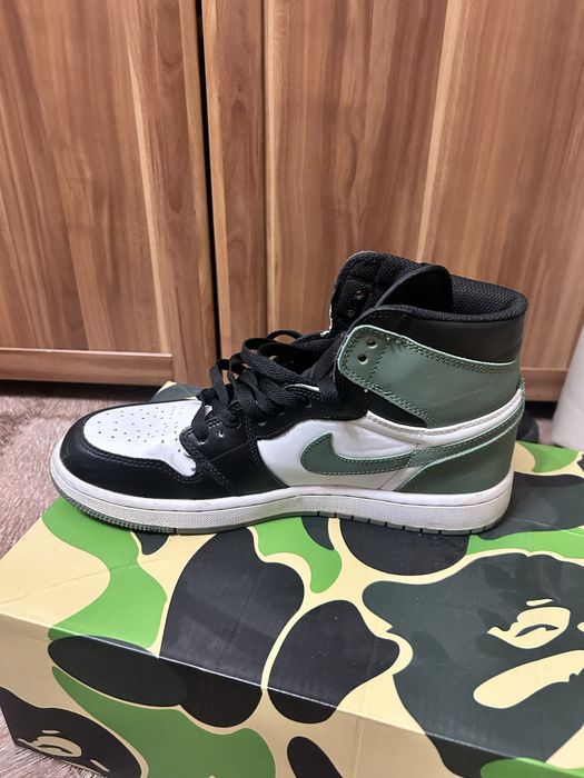 Кроссовки подросковые