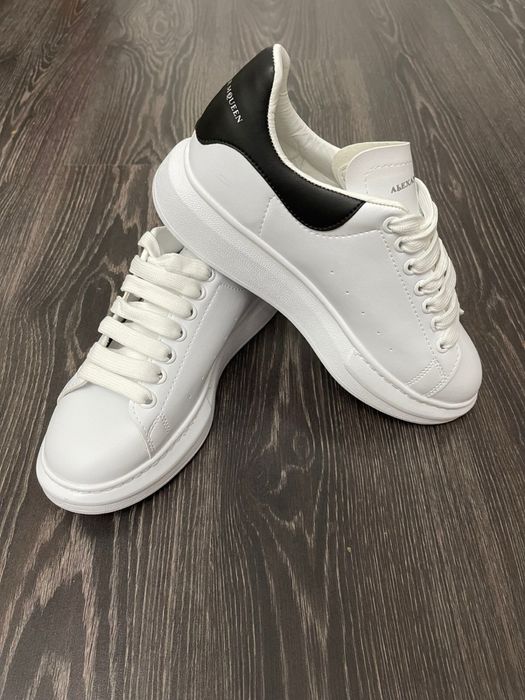 Adidasi ALEXANDER MCQUEEN l Produs NOU Papuci Baieti | Fete | Unisex