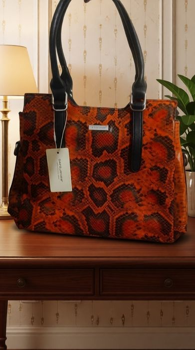 Сумка новая с клатчем 2в1 оранжевый с черным Яндекс или БТС почтой