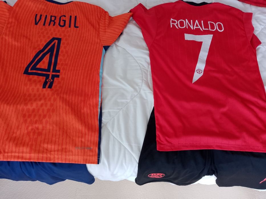 2 екипа за момче  ръст 176см