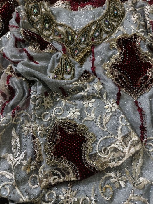 koʻylak kiyish uchun