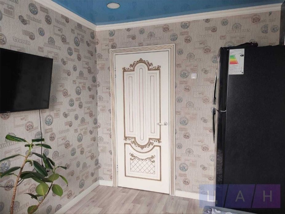 Продается 4 комн квартира в центре