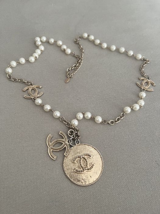 Chanel колие  с перли