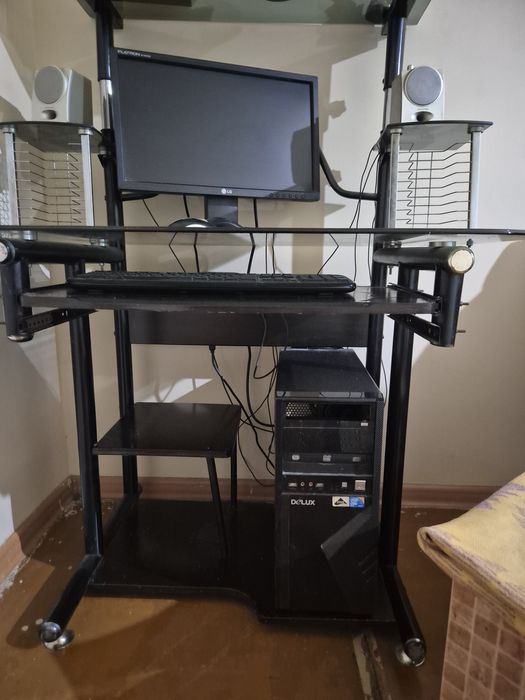 Компьютер + стол