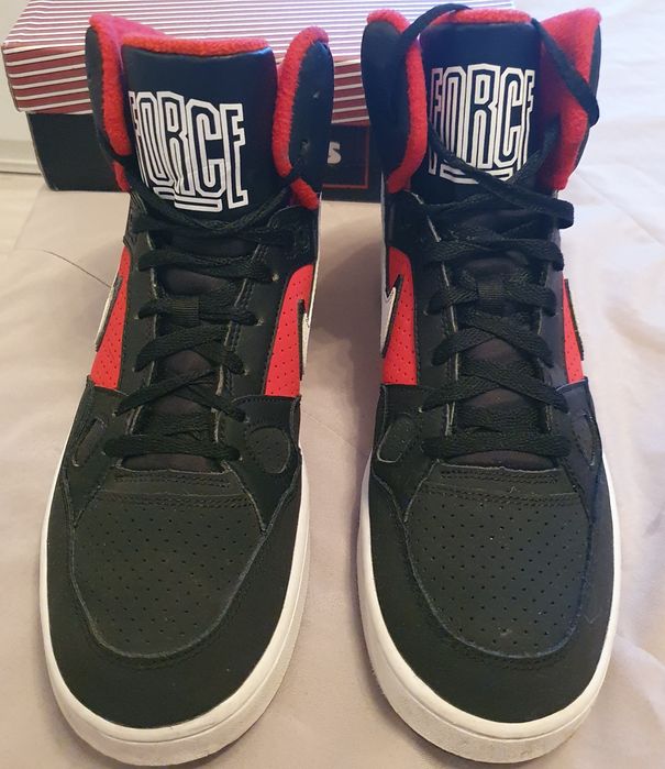 Ghete Nike mas 46