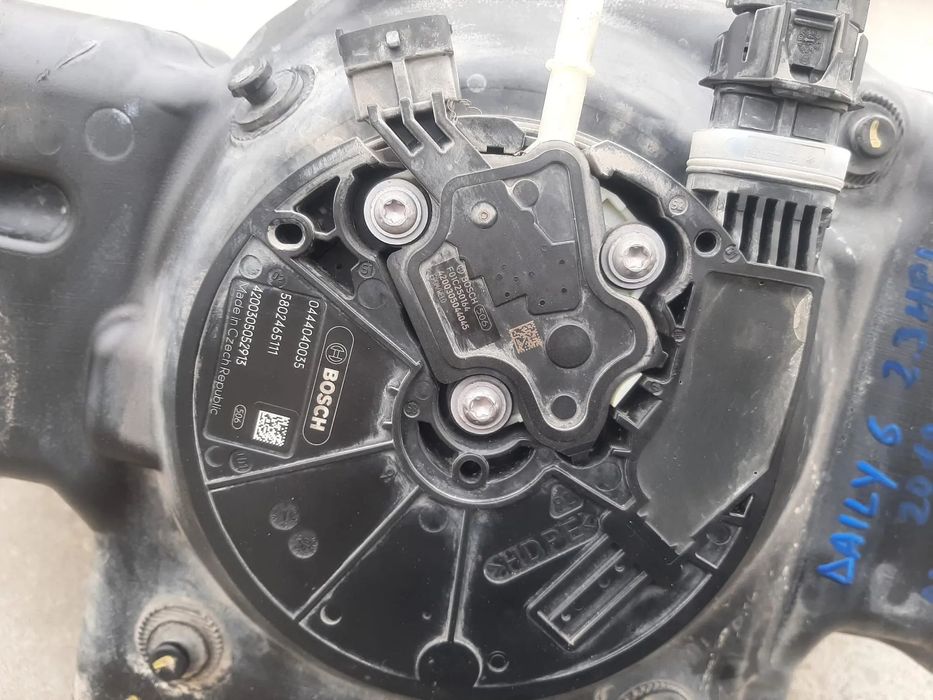 Vas rezervor adblue cu pompa f1agl411d 2.3 d euro 6 iveco daily 6 5802327987 0444040035 5802465111