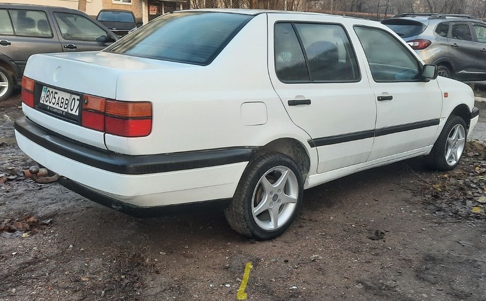 Фольксваген Венто