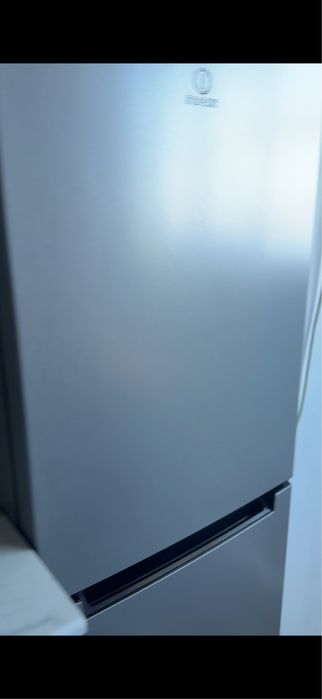 холодильник INDESIT