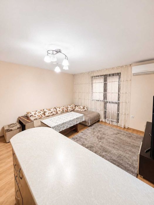 Дава се под наем Тристаен апартамент в Пловдив, Гагарин - 78 кв.м за 548.25 € - Снимка #1