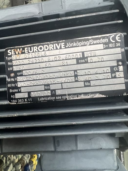 Мотор-редуктор SEW 1.5 kW 6.2 RPM