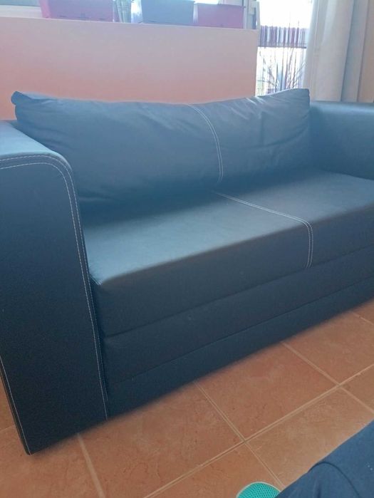 Диван кожен Икея