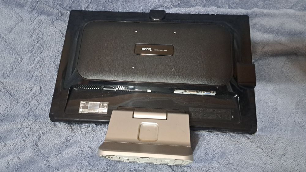 Продам монитор...