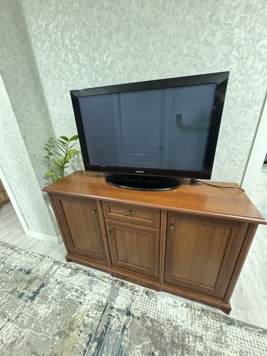 Шкаф в зал под телевизор