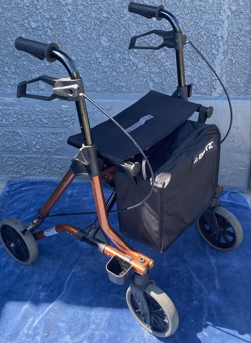 Rolator handicap cadru cu roți medical