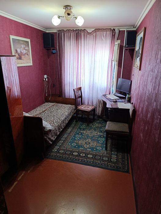 Продаётся квартира Чиланзар 8 квартал 3/1/4 кирпич