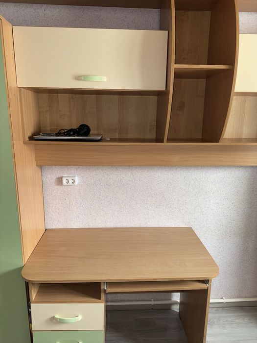 продам детский шкаф