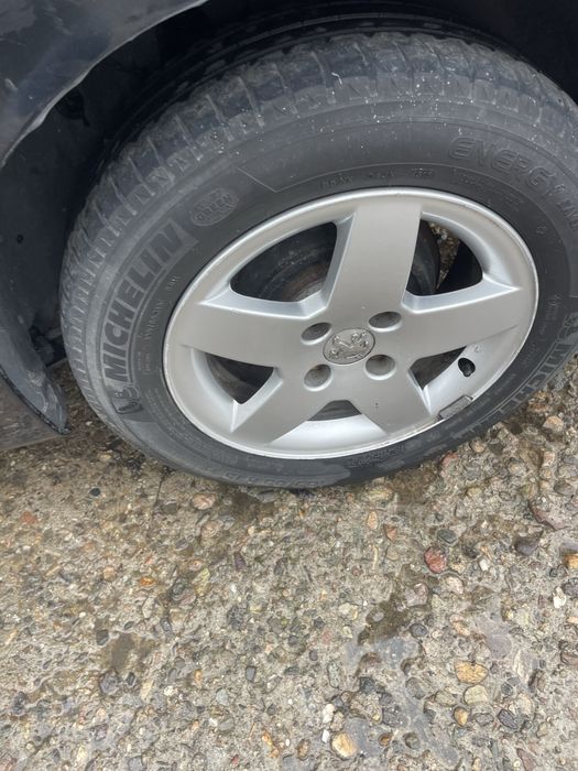 Peugeot 207 1.6 120 ка на части