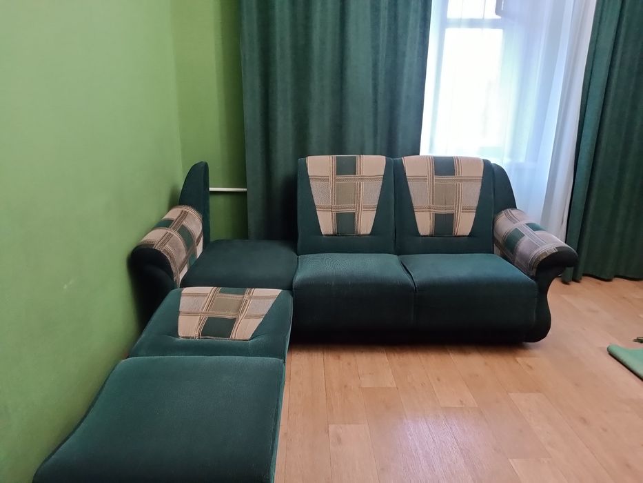 Продам диван хороший состояние
