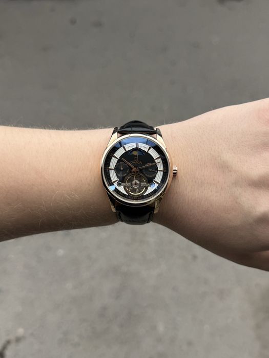 Erkaklar qo’l soati Omega