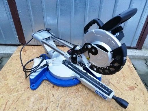 Circular culisant scheppach 216 mm 2000w