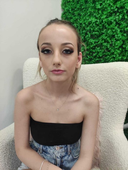 Професионален грим