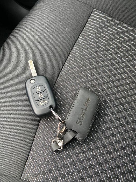 Продам Весту 2019г