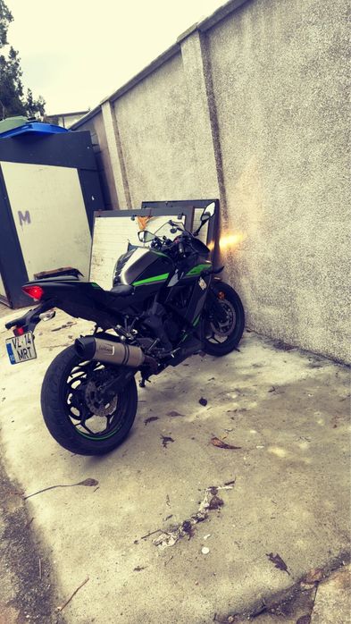 Kawasaki Ninja 125 2024, 13.000 km, soft pops