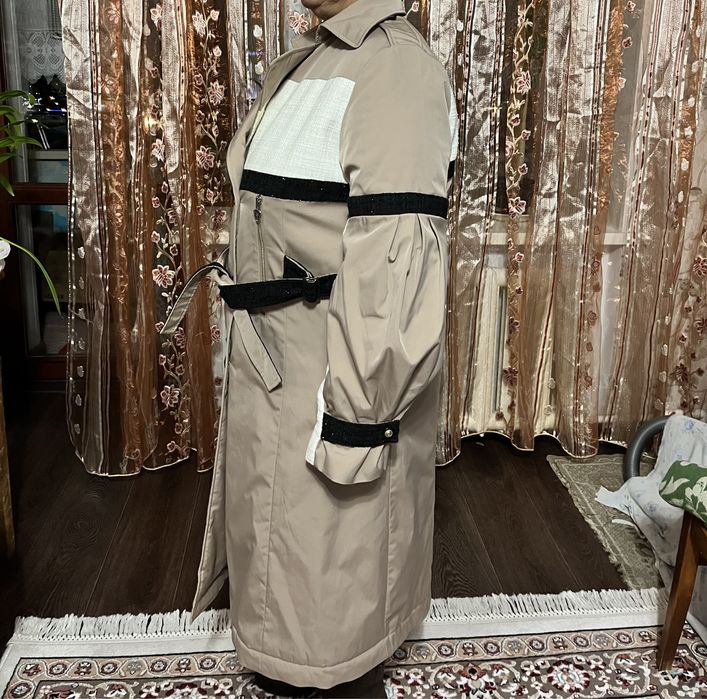 Женский  плащ (Демисезонный. )