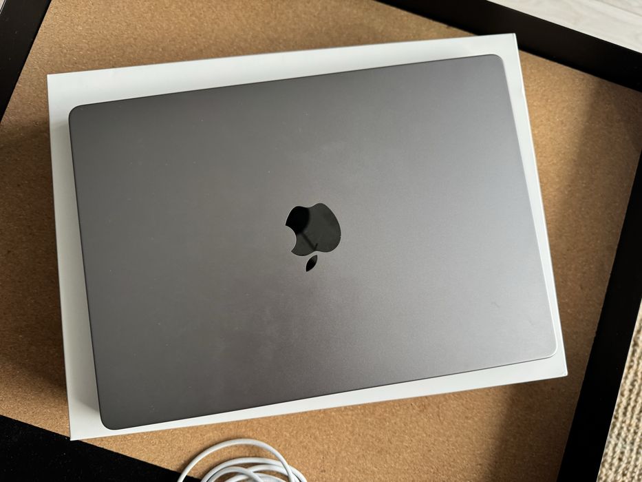 Macbook Pro 14” M1 2021