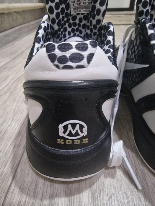 Продам обувь Kobe 6 protro "Mambacita"