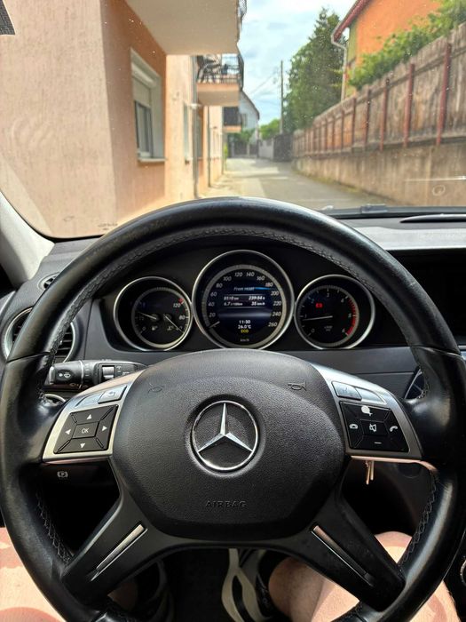 Mercedes-Benz C 200 CDI BlueEFFICIENCY