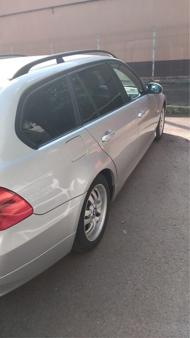 BMW seria 3.