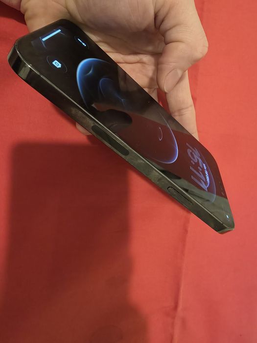 -Iphone 12Pro, Negru, 128Gb, 6Ram, bat: 100%, stare foarte buna, doar