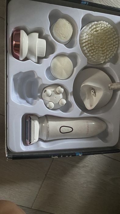 Аппарат набор эпилятор , массажер, умывалка