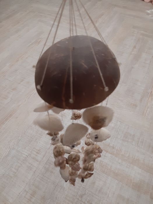 Декор для дома( подвески, подсвечник)