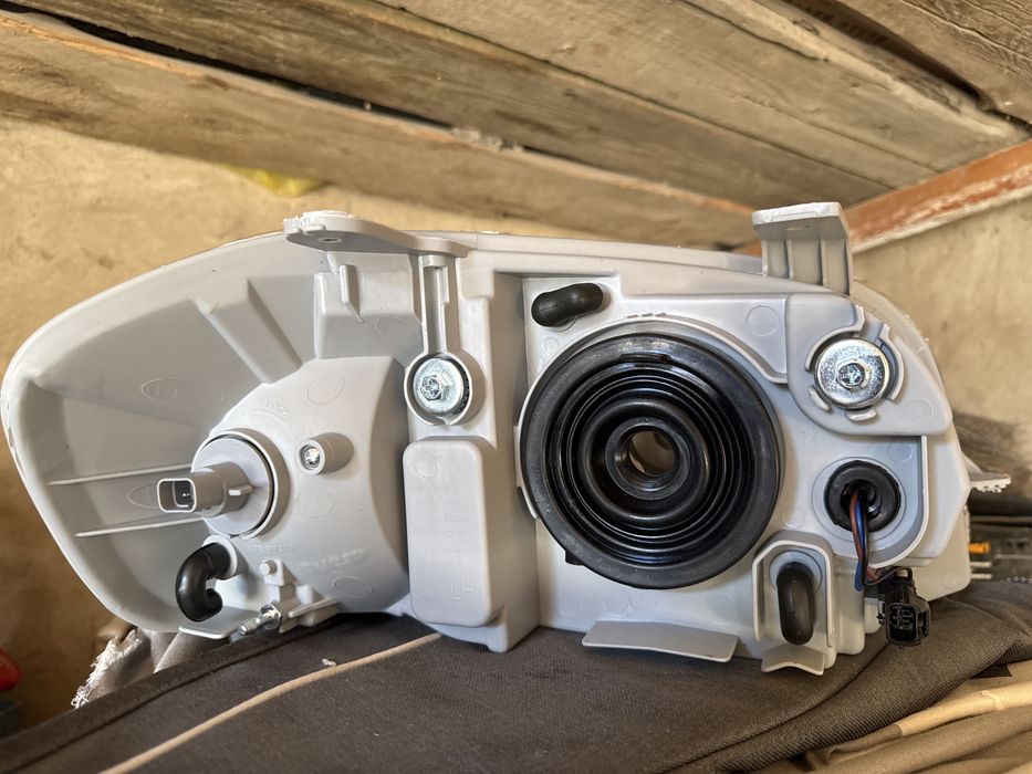 фара передний левый на Авео