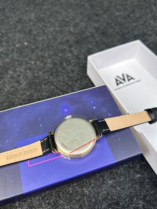 Mr.O by AVA Kelis Midnight Snacks Guld Svart