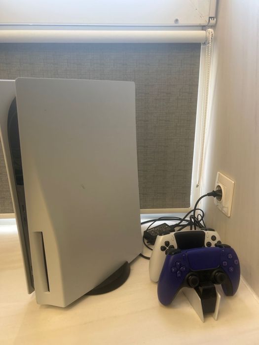 Продам PlayStation 5