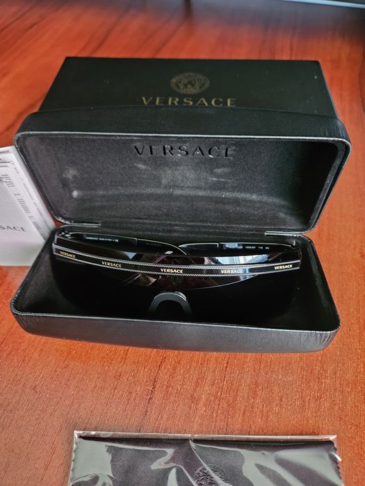 Ochelari de Soare VERSACE Shield - Produs original, super preț