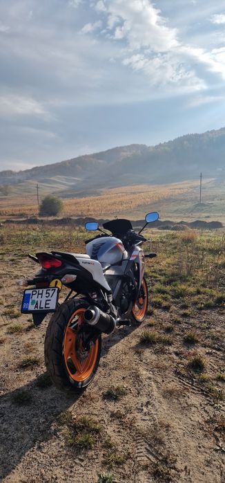 De vânzare: Honda CBR 125 R – 2013