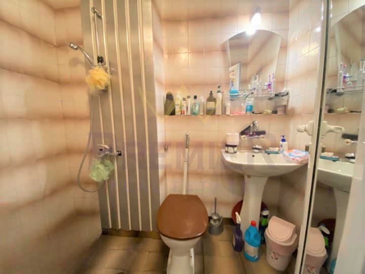 Продава се Двустаен апартамент в Перник, Изток - 66 кв.м за 1364 €/кв.м - Снимка #8