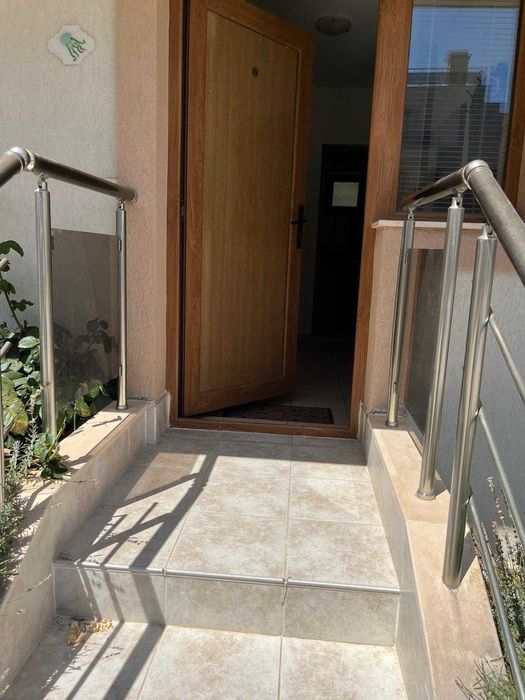 Едностаен апартамент  в централна част на Бяла