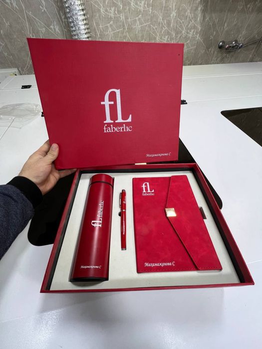 Беджик Ручка Термоз Бакал Брилок Табличка Визитка Флаер Блакнот Байрок