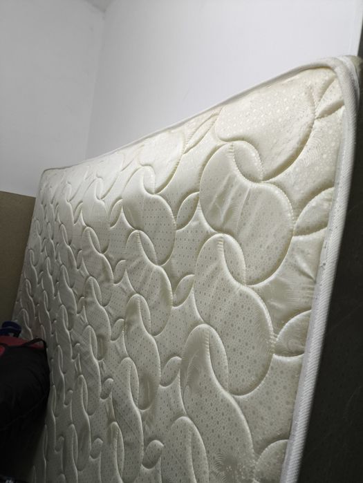 Кровать двух спалка