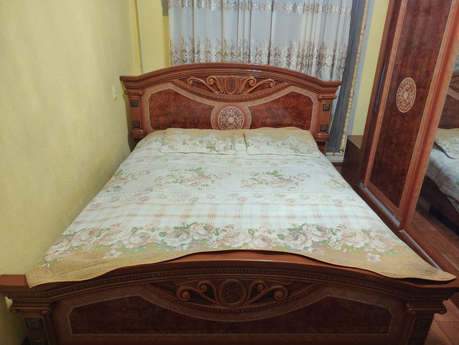 2кишилик спаль кровать сотилади холати яхши