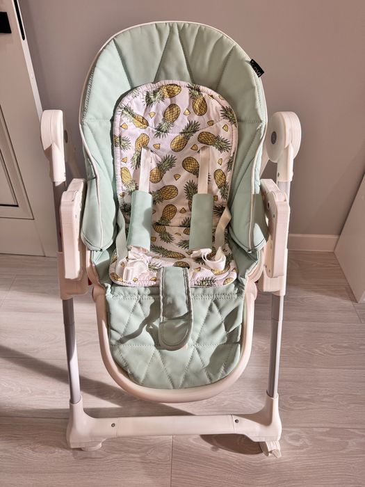 Продам детский стульчик для кормления ilovi frutti
