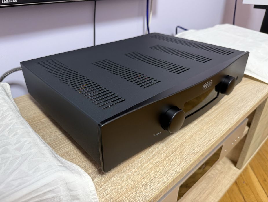 Hegel H120 Amplifier