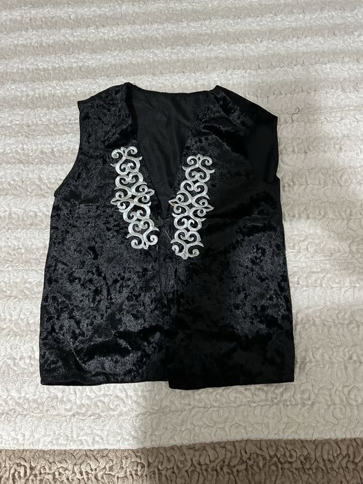 Продам одежду с казахскими арнаментами